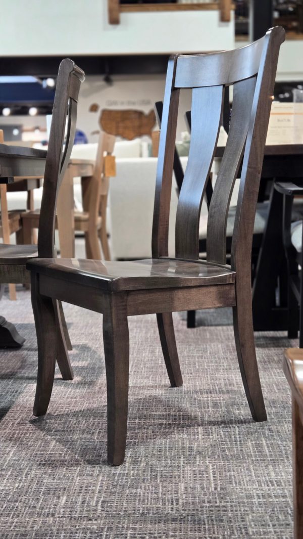 clearance rough sawn eagle 44x72 w/2 12"l + 6 collin side chair set