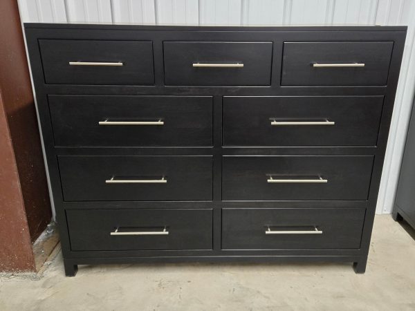 clearance vienna 9 drawer dresser